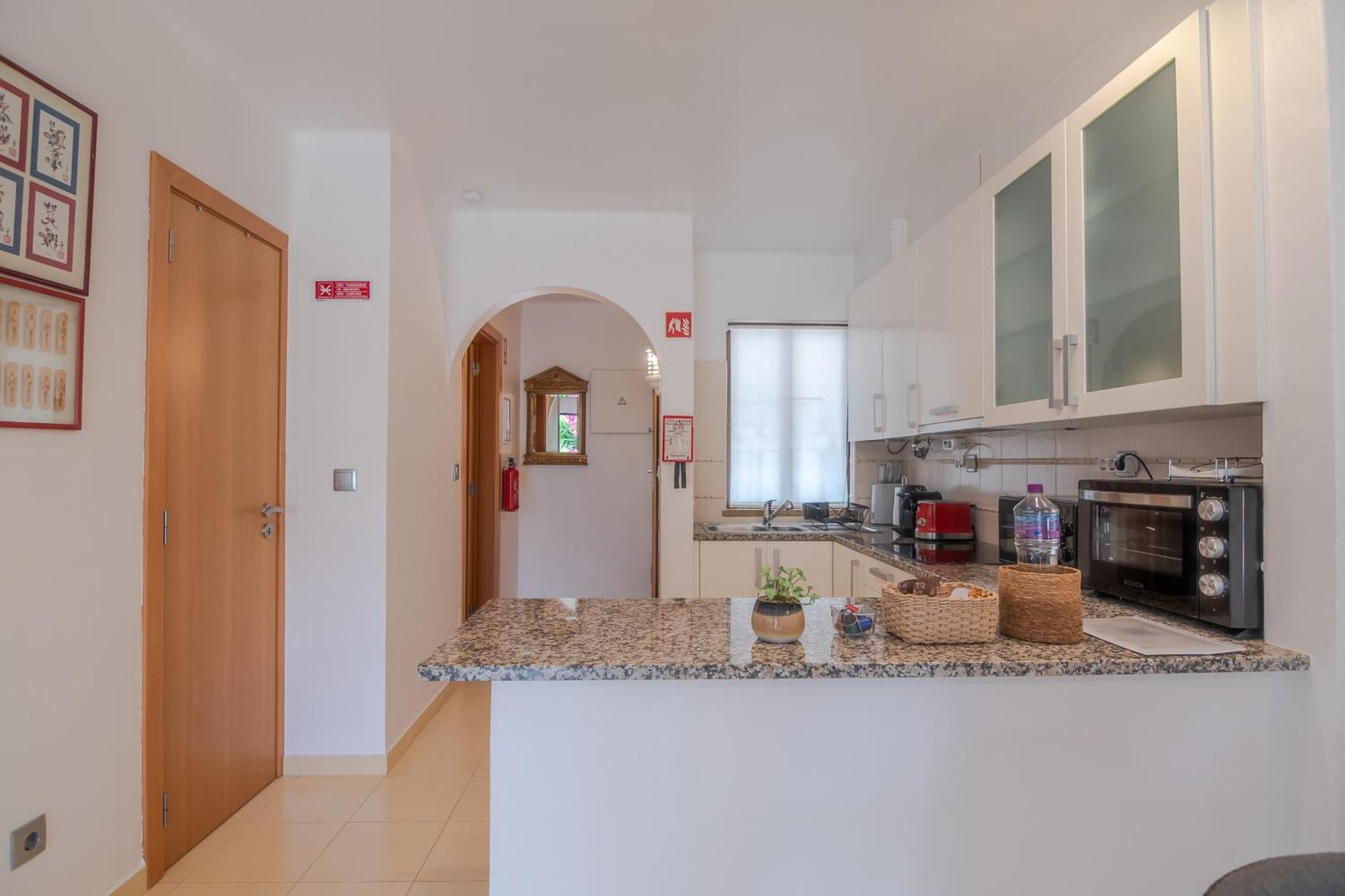 Seacoast Retreat With Pool And Beach Access By Drago Rentals Albufeira Eksteriør bilde
